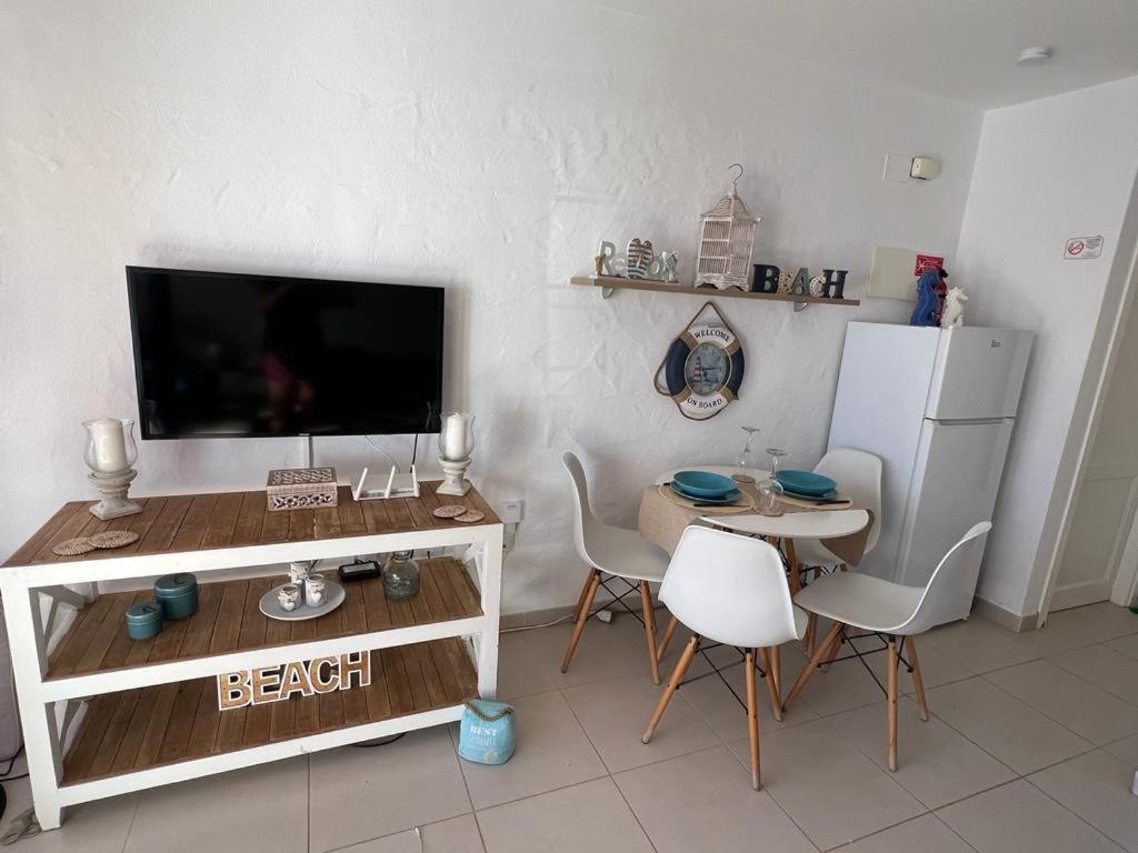 Caleta Sun Beach 64 Apartman Caleta De Fuste Kültér fotó